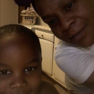 Meet your Posher, Tara